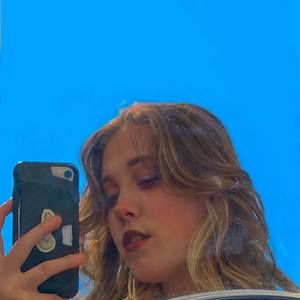 Meet your Posher, Lucy